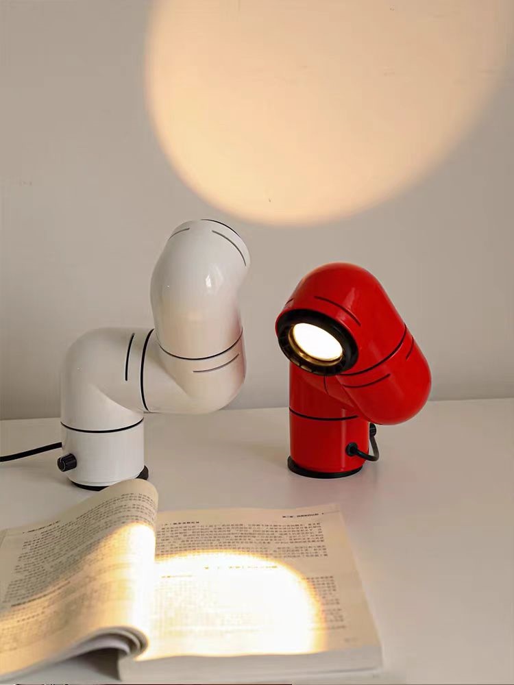 スペインのスペースエイジフロアランプデザイナーレプリカ、赤白 - Floor Lamp Arched のレビューと価格
