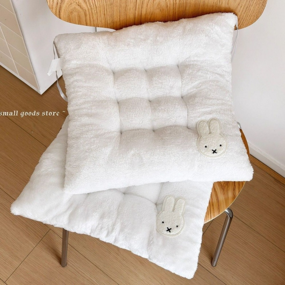 ミッフィーウサギの厚みのあるシートクッションかわいいオフィス - Office Furniture Ideas のレビューと価格